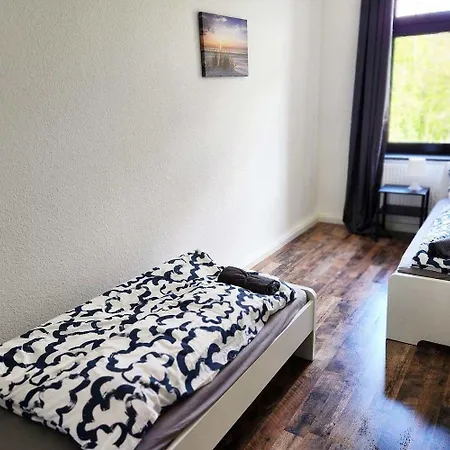 Lägenhet Voll-ausgestattete Monteurunterkuenfte