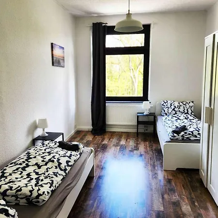 Lägenhet Voll-ausgestattete Monteurunterkuenfte